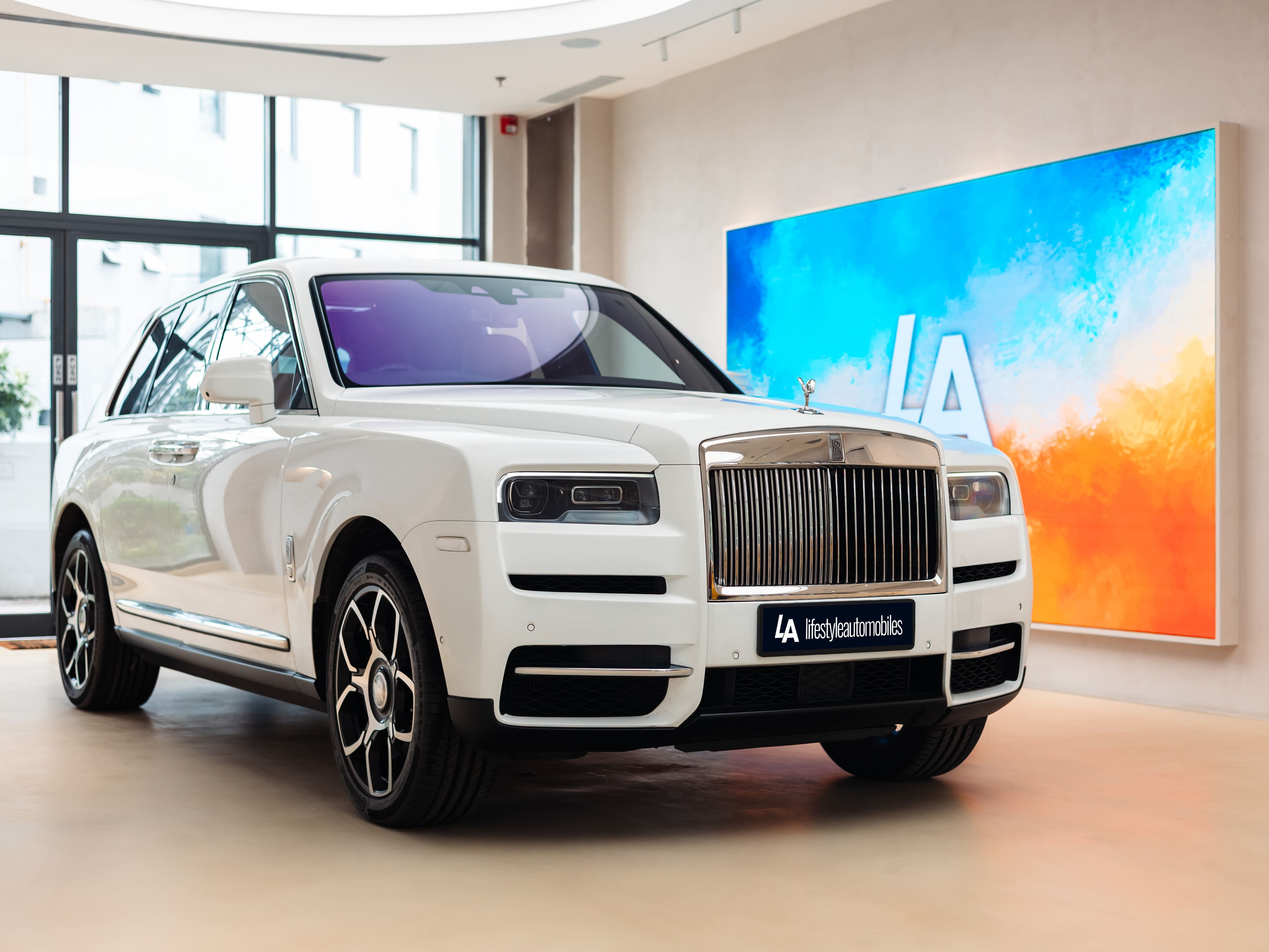 2020 Rolls-Royce Cullinan, image 1
