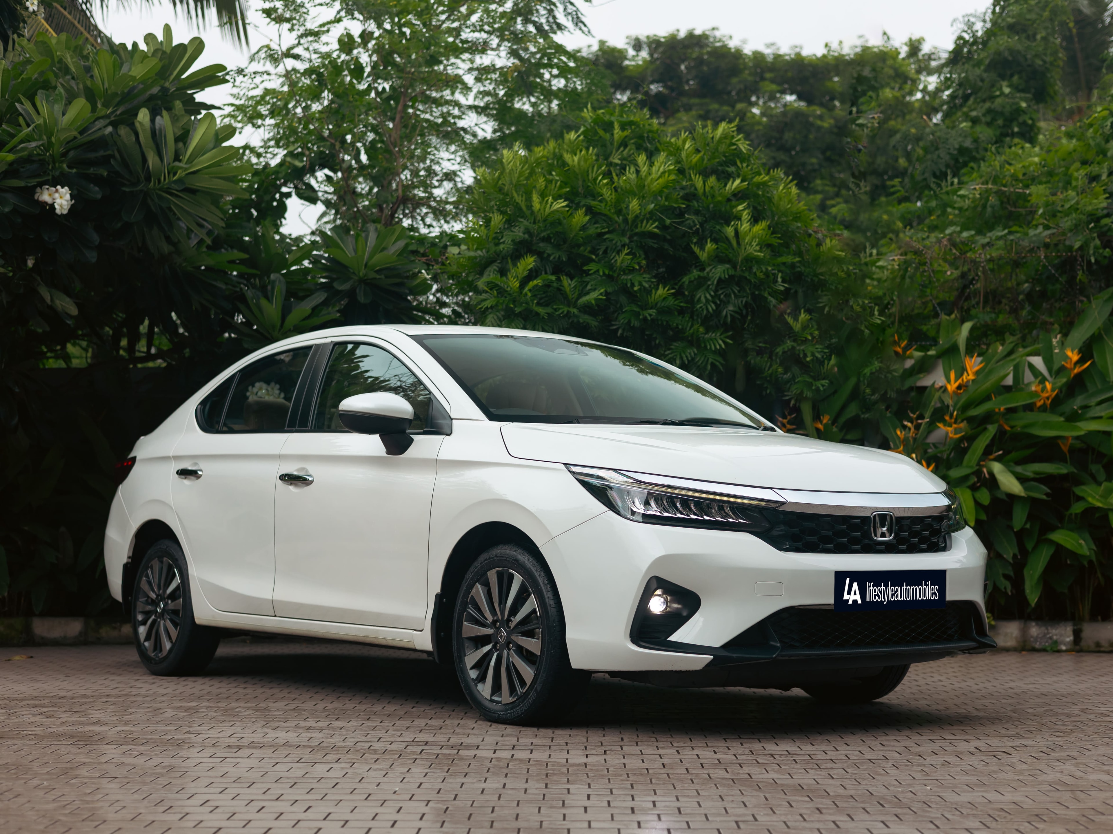 2023 Honda City ZX MT, image 1