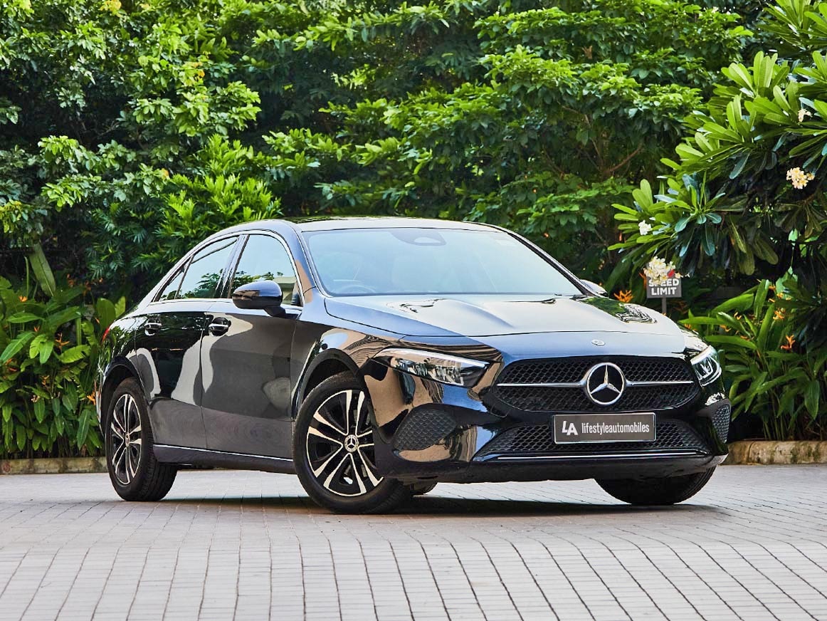 2024 Mercedes A200D Limousine, image 1