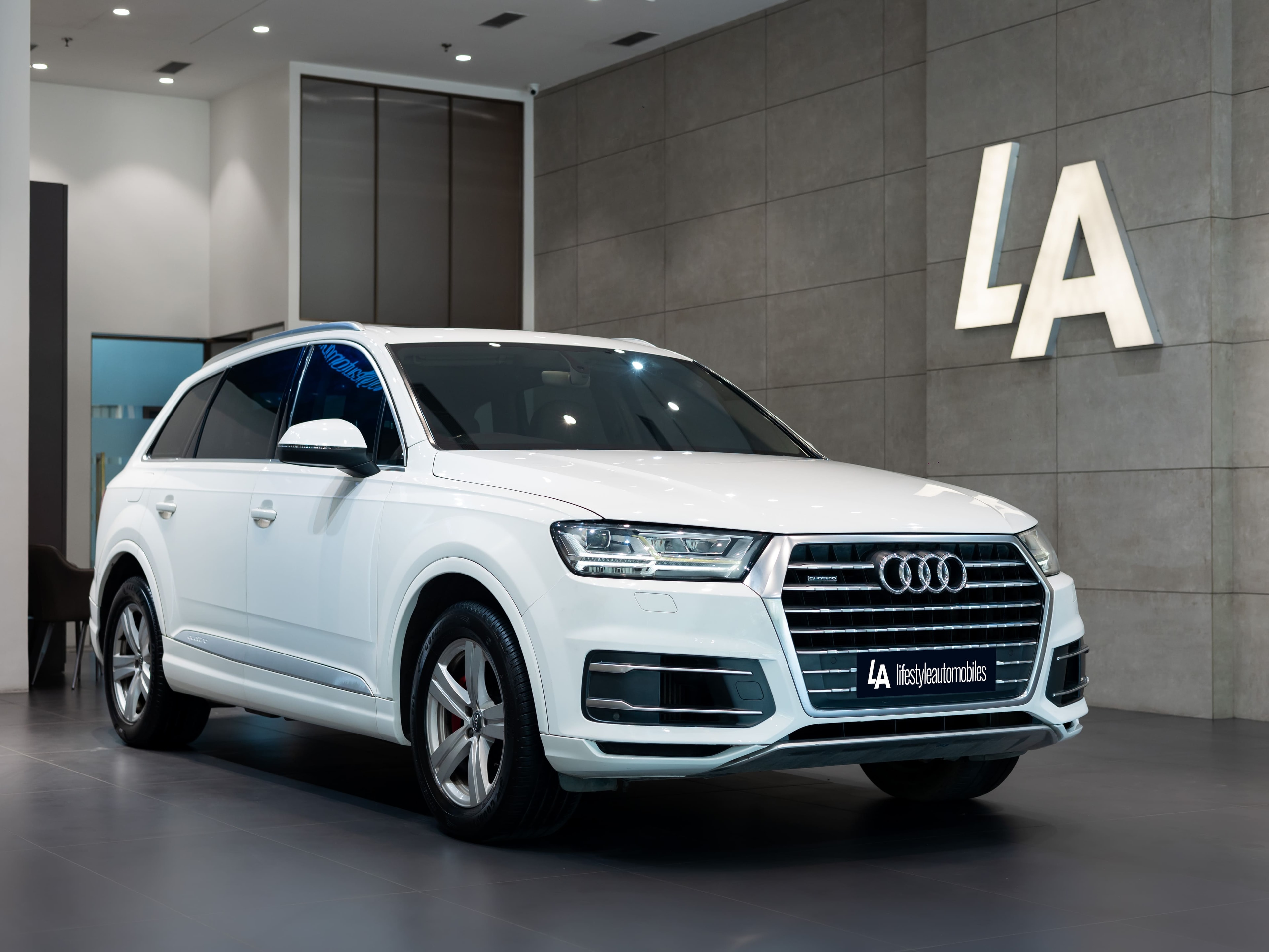 2017 Audi Q7 45 TDI Quattro, image 1