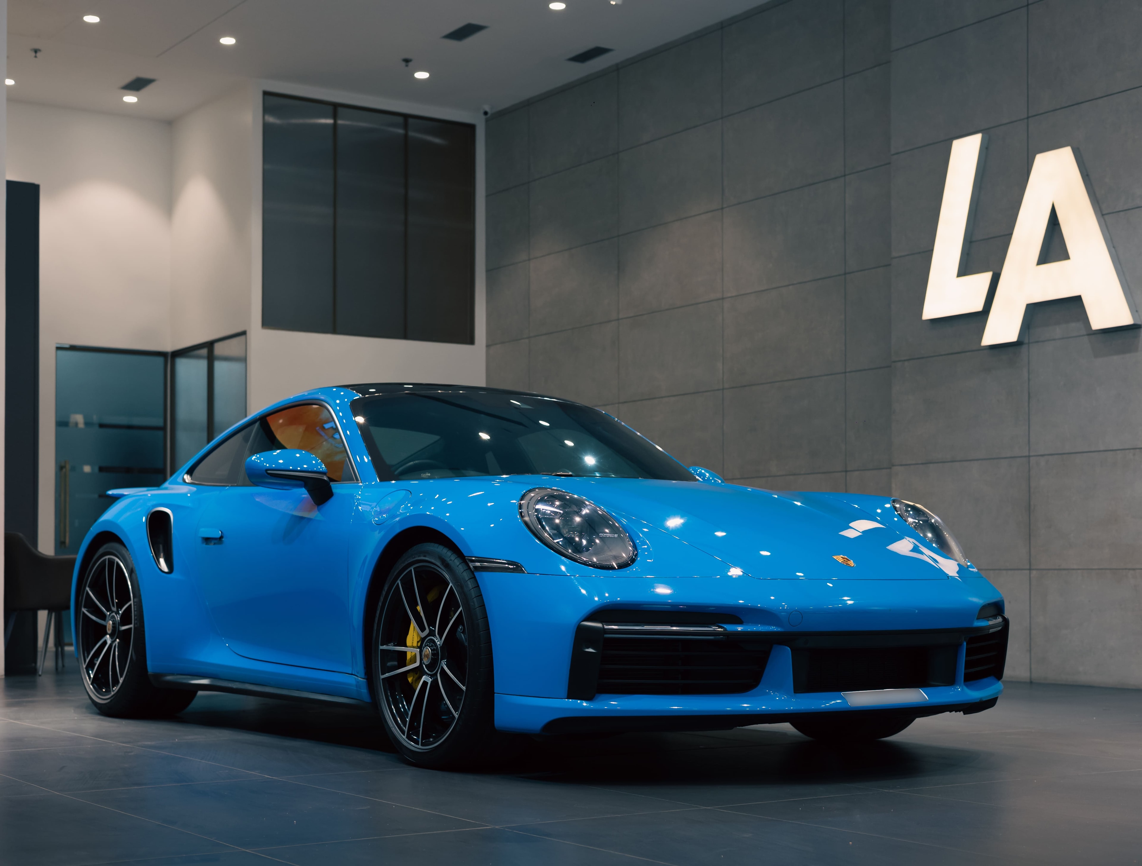2023 Porsche 911 Turbo S, image 1